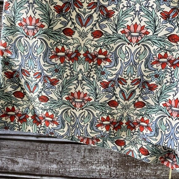 LOFT Women's Floral/Leaf Print Shorts Size 10 Cotton Blend - Picture 4 of 8